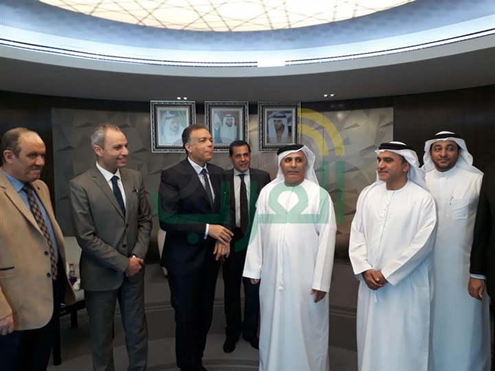 وزير النقل يجتمع مع المدير العام ورئيس مجلس المديرين بهيئة الطرق والمواصلات بدبي