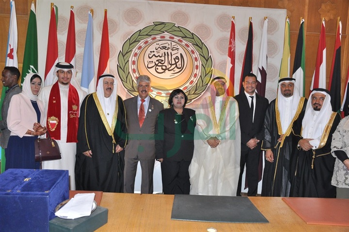 الجامعه العربيه تحتضن جائزة مجلس الشباب العربي