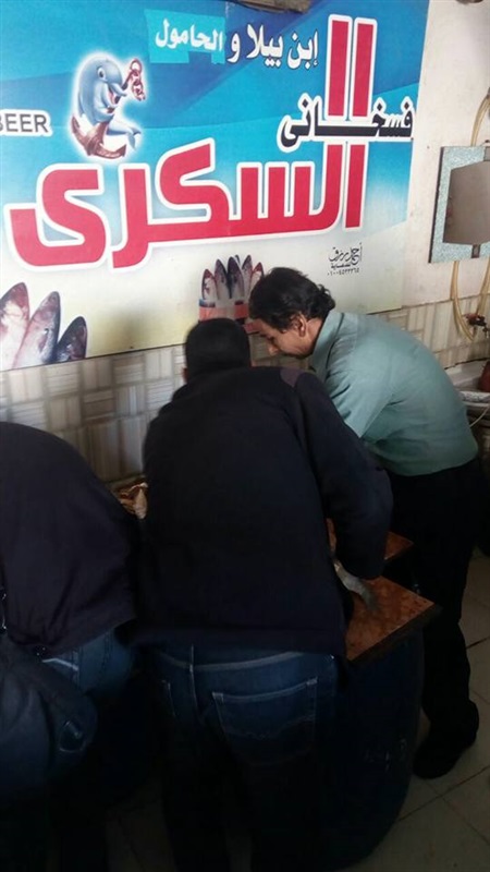 بالصور.. ضبط 200 كيلو فسيخ فاسد في كفر الشيخ