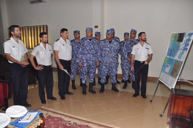  القوات البحرية المصرية والفرنسية تنفذان تدريب بحري مشترك لمكافحة الألغام