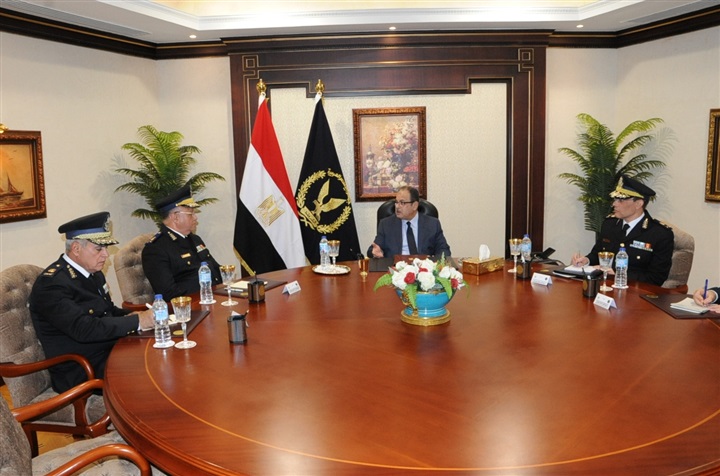بالفيديو.. وزير الداخلية يُشدد على  ضرورة الاعتماد على منظومة مرورية متطورة 