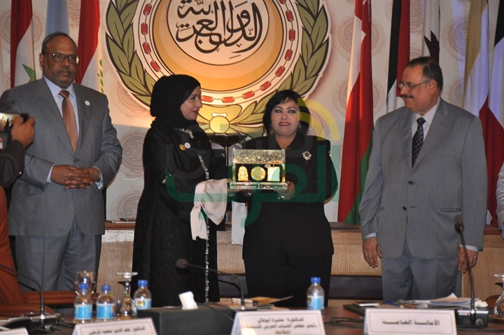 الجامعه العربيه تحتضن جائزة مجلس الشباب العربي