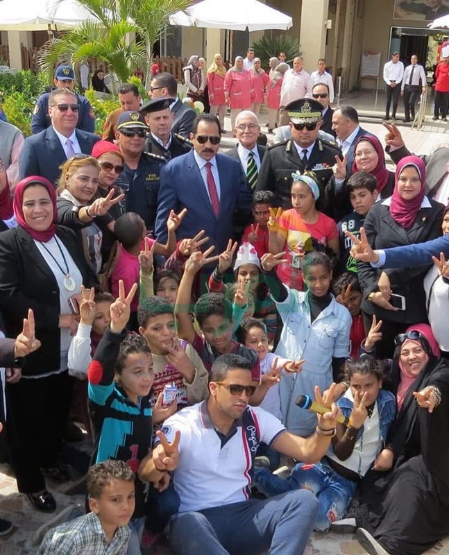 "النمر" يحتفل بيوم اليتيم بنادي الشرطة بالإسكندرية 