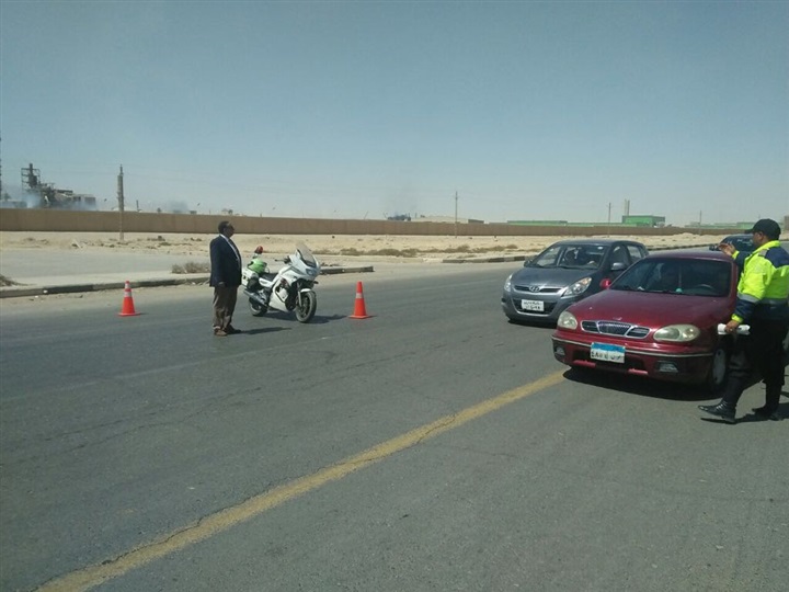 بالصور.. مدير الإدارة العامة للمرور يتفقد الخدمات على الطرق السريعة استعدادا لـ«شم النسيم»