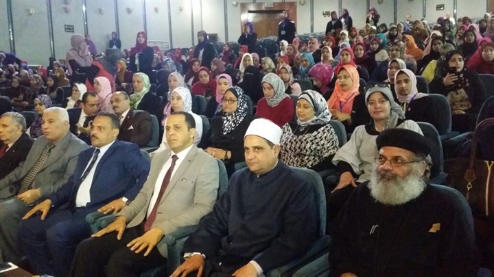 رئيس جامعه دمنهور يفتتح المؤتمر العلمي الدولي الثاني لكلية رياض الأطفال رئيس جامعه دمنهور يفتتح المؤتمر العلمي الدولي الثاني لكلية رياض الأطفال