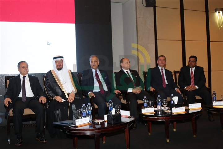 بالصور...المجلس «الأفرو آسيوي» يمنح محافظ كفر الشيخ جائزة للتنمية المستدامة