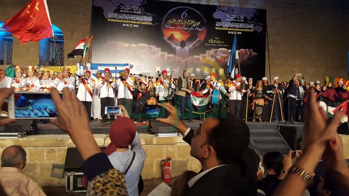 رقص وزغاريد على أنغام دقات الطبول فى افتتاح المهرجان الدولى للطبول والفنون التراثية فى دورته السادسة