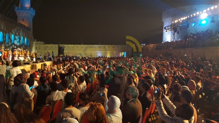 رقص وزغاريد على أنغام دقات الطبول فى افتتاح المهرجان الدولى للطبول والفنون التراثية فى دورته السادسة