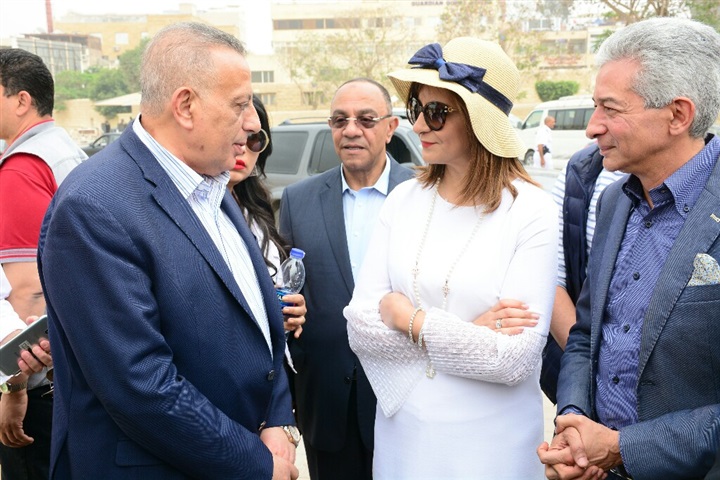 بالصور.. وفد قبرصي يوناني من الأهرامات: "تحيا مصر" بالصور.. وفد قبرصي يوناني من الأهرامات: "تحيا مصر"