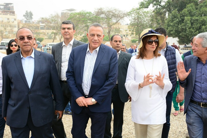 بالصور.. وفد قبرصي يوناني من الأهرامات: "تحيا مصر" بالصور.. وفد قبرصي يوناني من الأهرامات: "تحيا مصر"