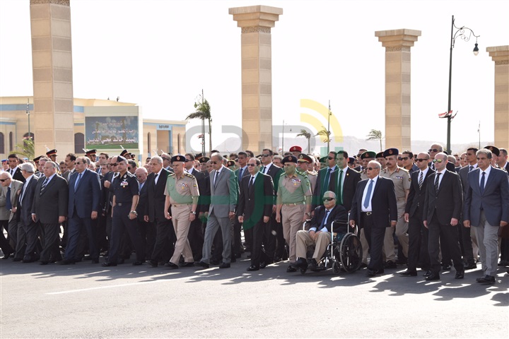 الرئيس السيسى يتقدم جنازة السيد خالد محي الدين أحد أعضاء مجلس قيادة ثورة 23 يوليو