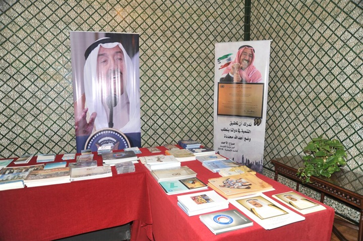 وزير الإعلام الكويتي الأسبق: أمير الكويت الأقدر بالفوز بجائزه "نوبل للسلام"