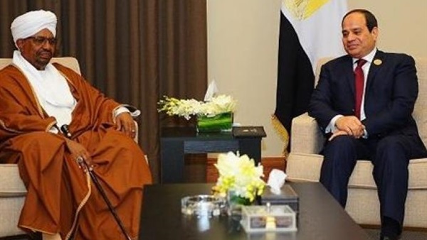 البشير يستقبل السيسى