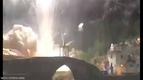 احتفالات بألعاب نارية