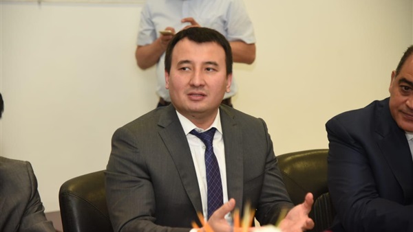 وزير التجارة الخارجية