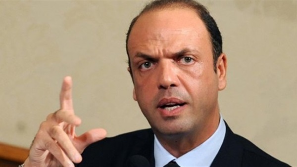 وزير الخارجية الإيطالي