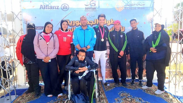 أبطال الإرادة والتحدي