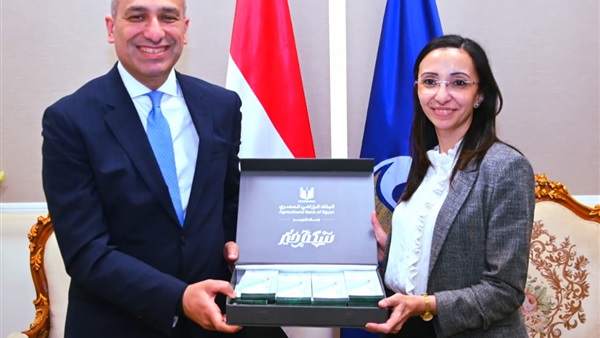 محافظ البحيرة تستقبل