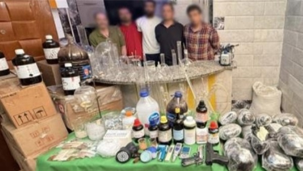 المتهمين