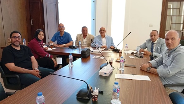 لجنة المصدّرين بـ«تجارية