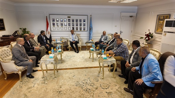 محافظ أسيوط والبلشي