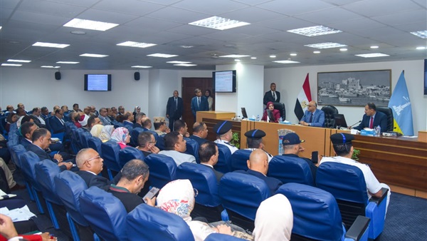  محافظ الإسكندرية