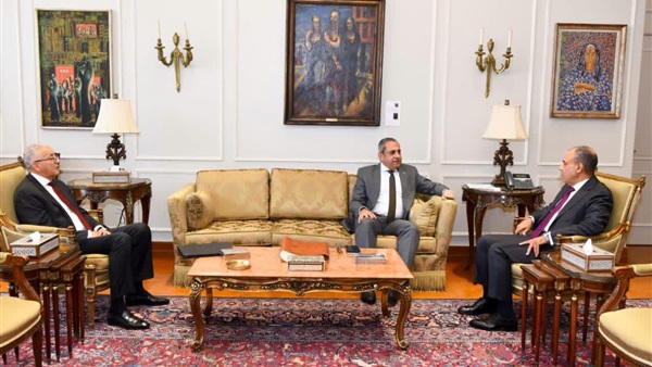 وزير الخارجية