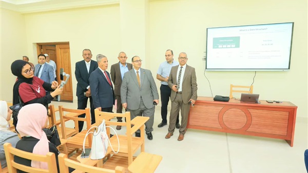 رئيس جامعة كفر الشيخ