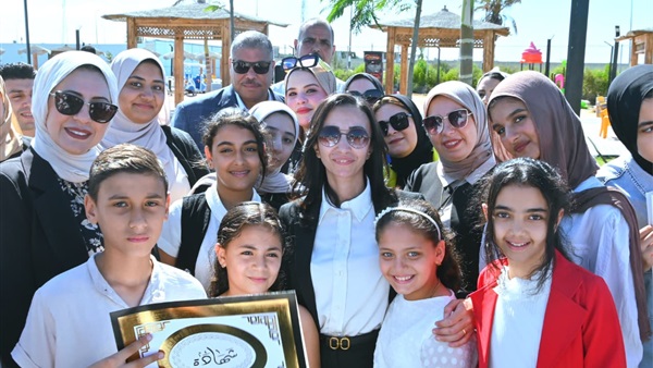 محافظ البحيرة 