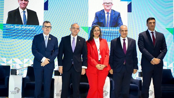 وزير الخارجية