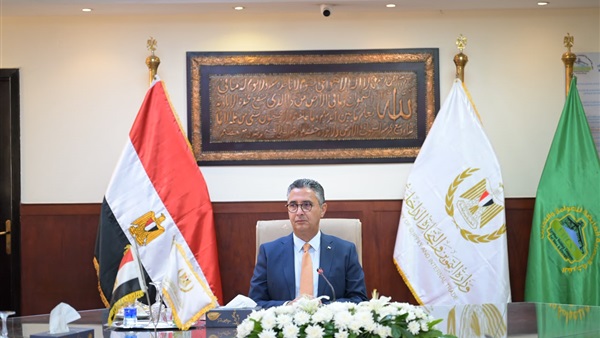 وزير التموين والتجارة