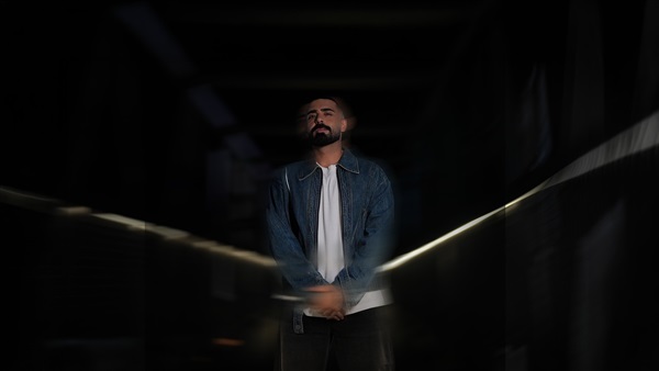  الفنان إياد يطرح