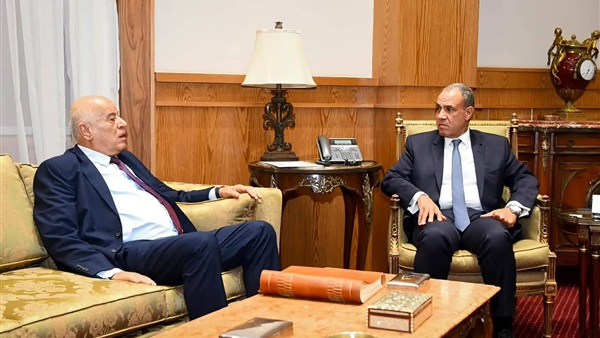 وزير الخارجية