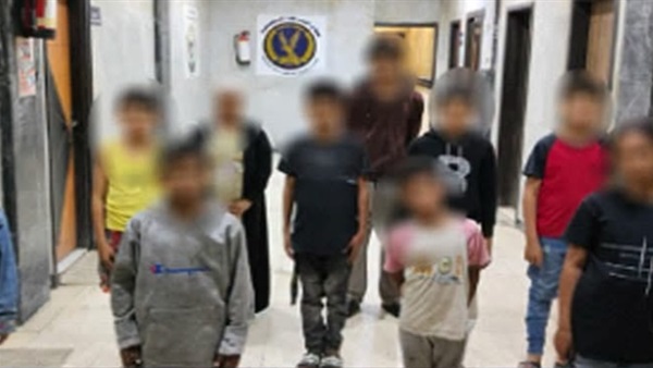 المتهمين