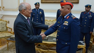 العصار يستقبل وفد